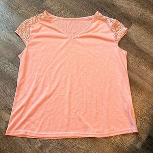 Emery Rose Women’s Size XL Pink Top
